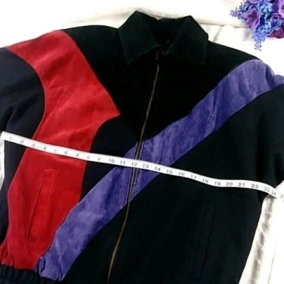 Vintage Winter Coat - Picture 5 of 16